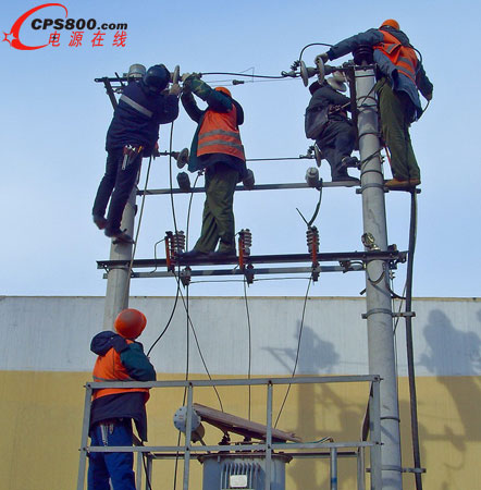 我國首條百萬伏同塔雙回輸電線路工程安裝施工電源