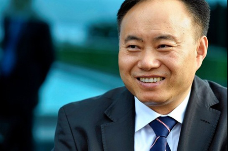 訪尚德電力創(chuàng)始人兼首席執(zhí)行官施正榮