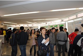 ���g�aƷչʾ