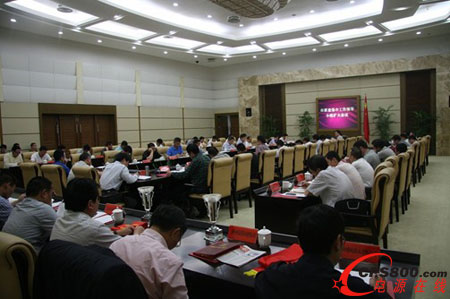 �������|(zh��)�����й����I(l��ng)��(d��o)С�M���U�󣩕��h�F(xi��n)��