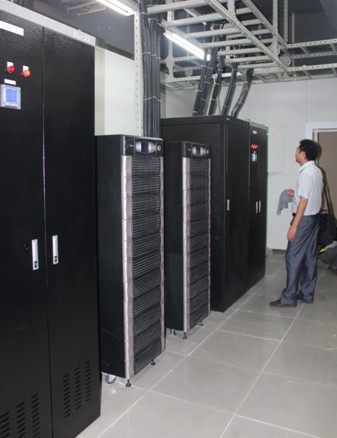 �_�_HIFT UPS�ڴ����������ęC��