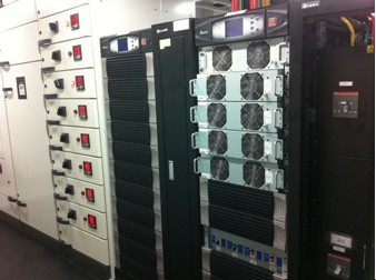 �_�_ģ�K��UPS���Ϸ����صđ���