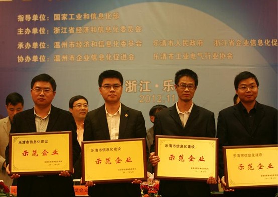 ��������Ϣ�����Oʾ����I�M������