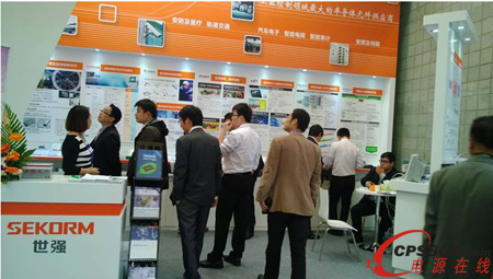 ���I�^���������չλ