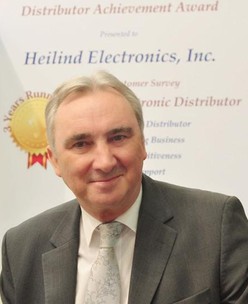 ���R͢��Martin Kent�������B����Ӽ��F��̫�^���W�޿���