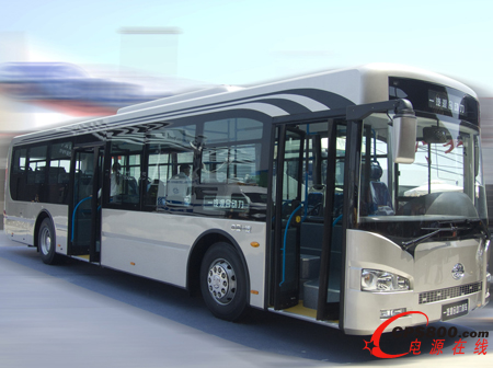 新能源汽車產(chǎn)業(yè)需加速發(fā)展