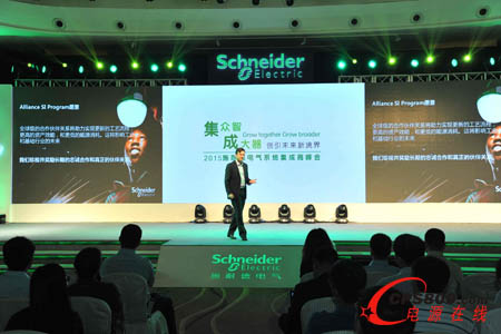 ʩ�͵�늚�ȫ��ϵ�y(t��ng)�����̺����(xi��ng)Ŀ���O(ji��n)Andrew Brown�l(f��)�����v