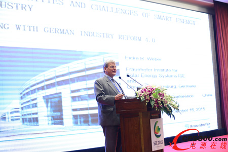 �����ڶ�����̫���ϵ�y�о������L�f������