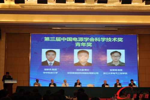 �Ƽ��M����