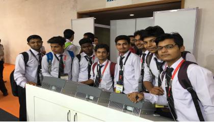 �͑��cMGϵ����׃�������Ӱ 