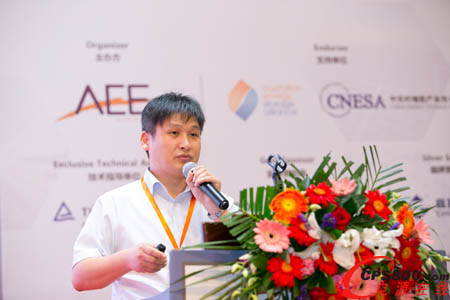 ������Ӣ늚⼼�g(sh��)���޹�˾�����L���˳�