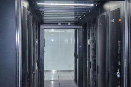 ���A��ʢ�����Ї������y�д���ȫ���ׂ�ģ�K���C��